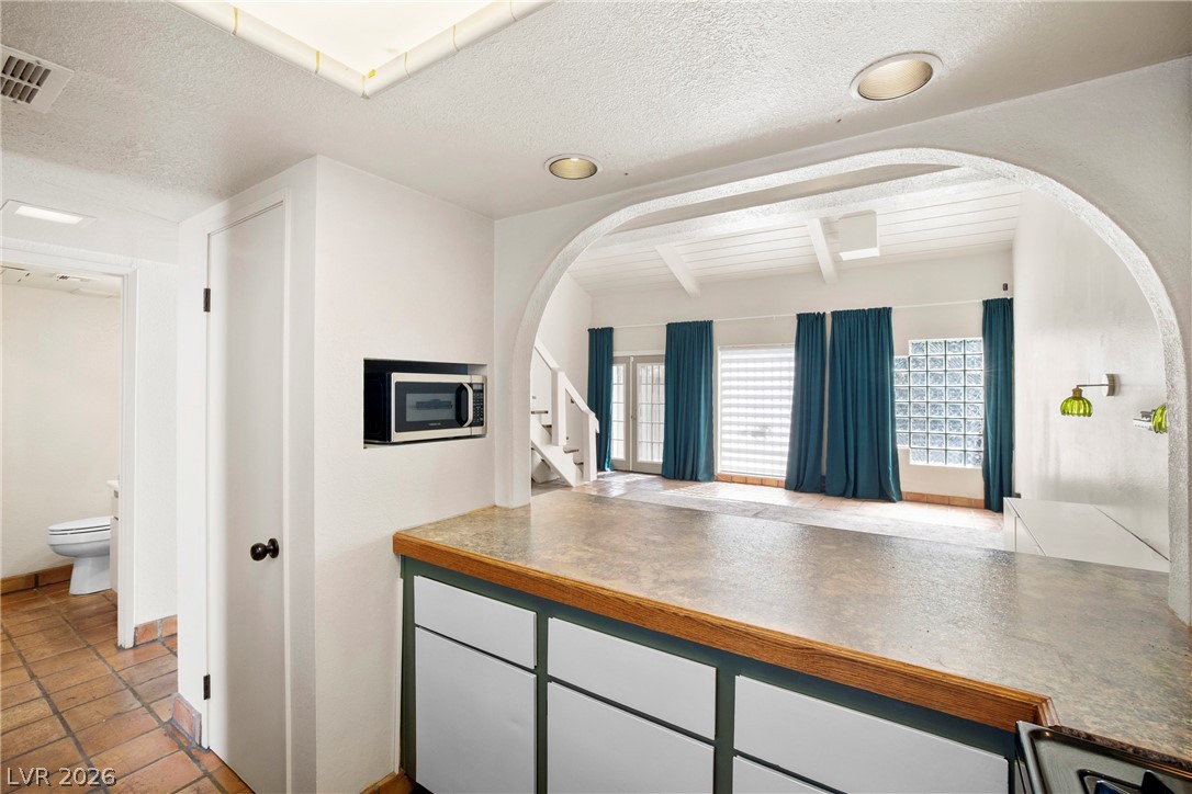 4288 Kona Coast Way Property Photo 13
