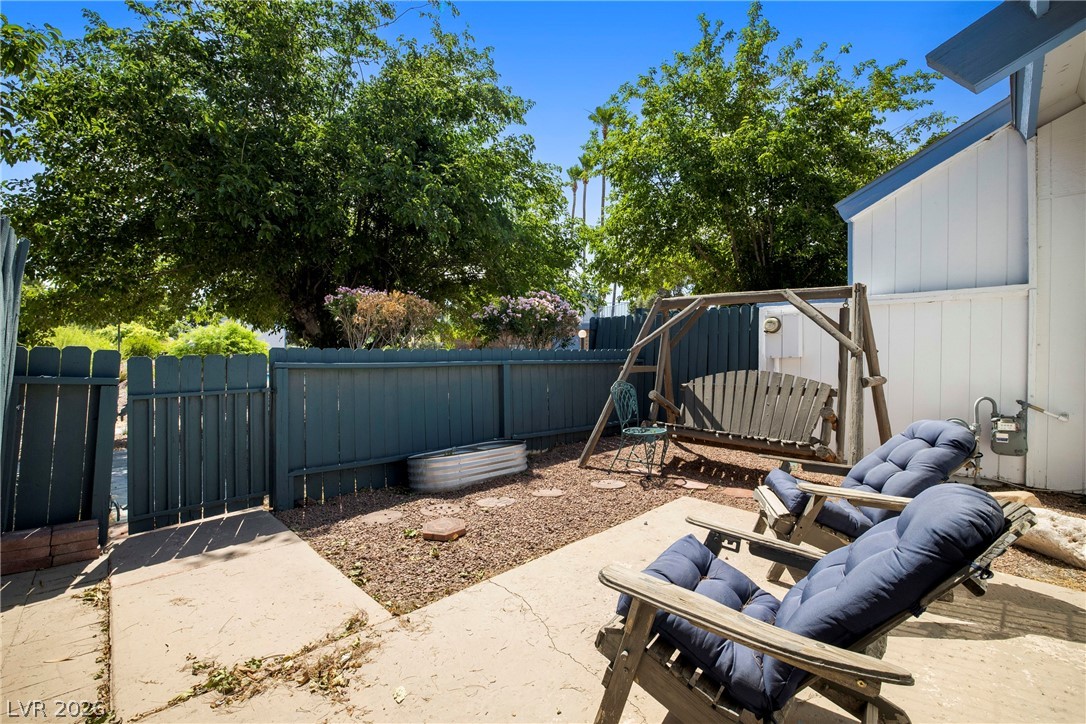 4288 Kona Coast Way Property Photo 24