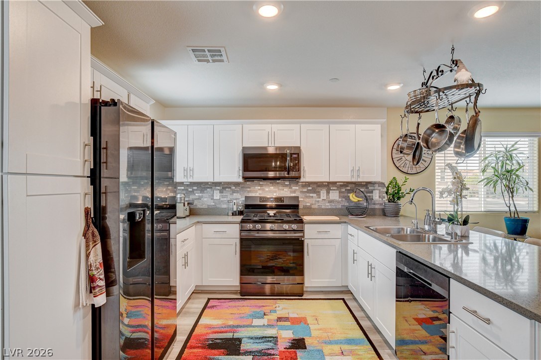 3715 Brilliant Sunset Street Property Photo 15