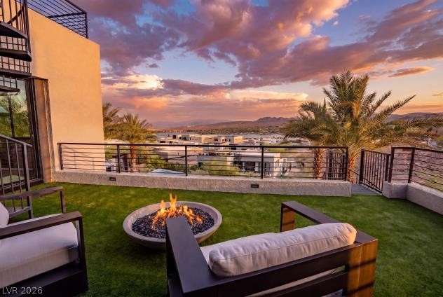 12 Falling Canyon Court Property Photo 6