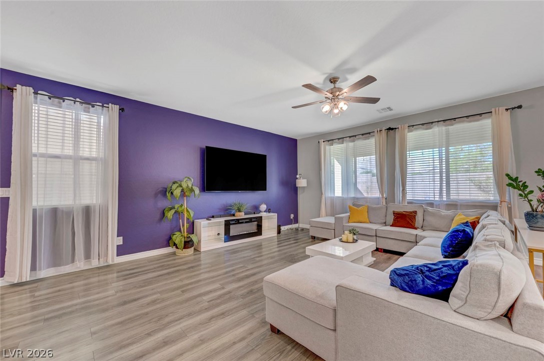 12321 Silvana Street Property Photo 10