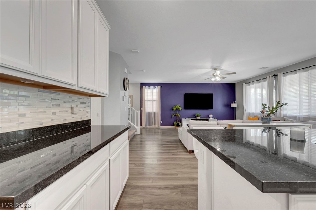 12321 Silvana Street Property Photo 22