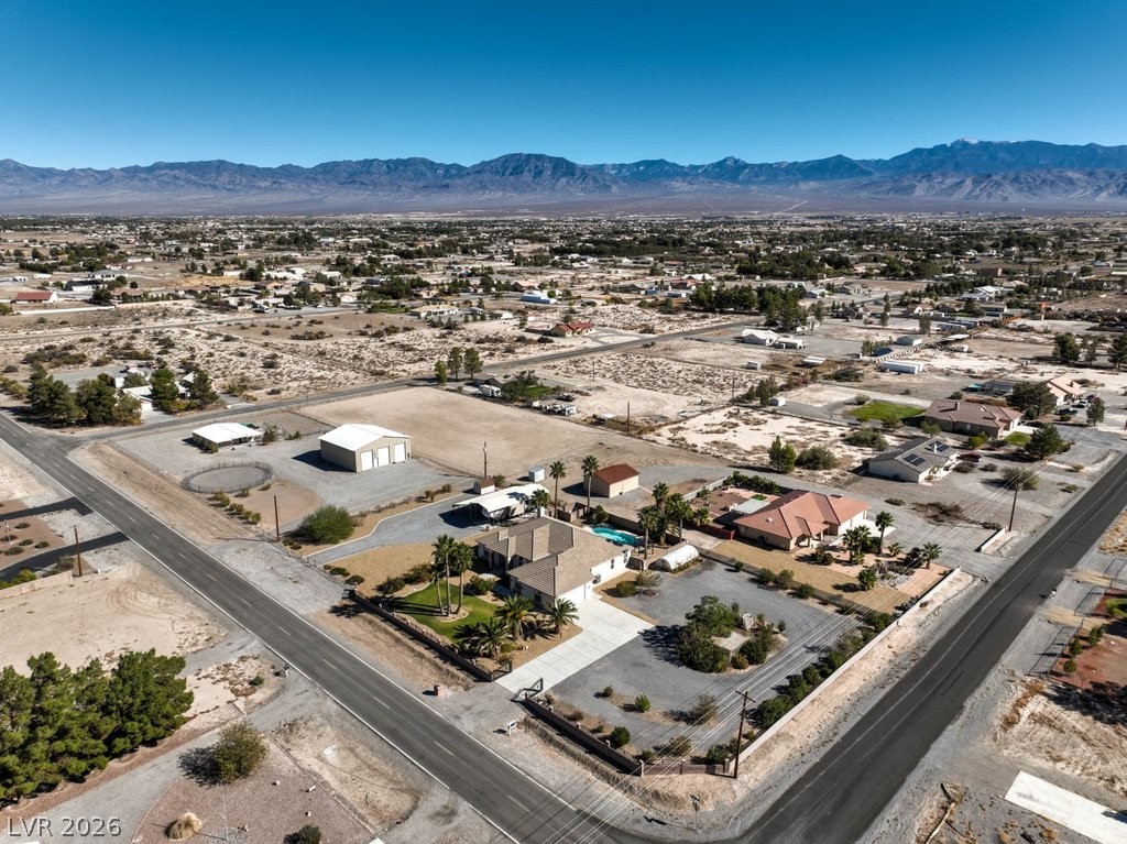 2851 Winchester Avenue Property Photo 4
