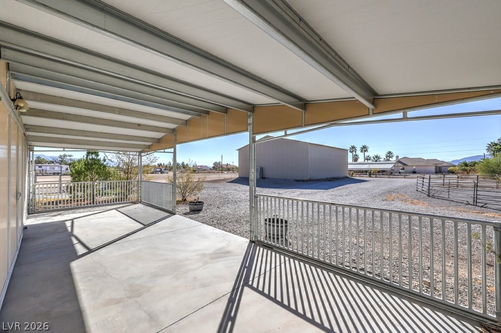 2851 Winchester Avenue Property Photo 7