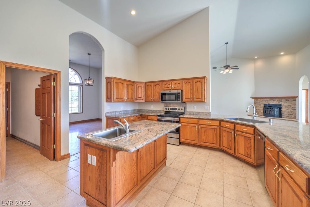 2851 Winchester Avenue Property Photo 29