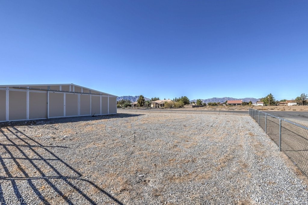 2851 Winchester Avenue Property Photo 67