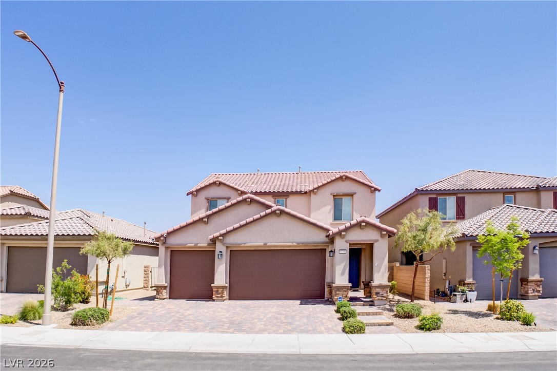 8230 Skye Struck Drive Property Photo 1