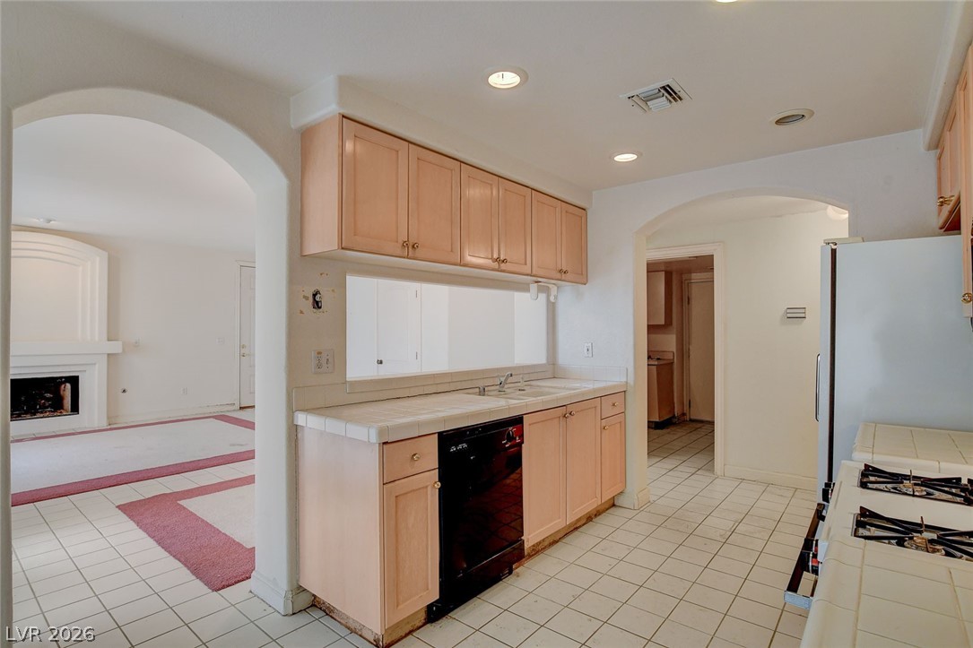 7637 Valley Green Drive 101 Property Photo 18