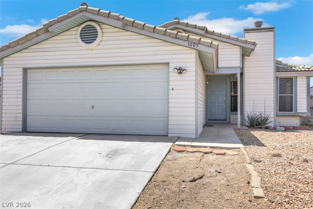 1005 Brookside Court Property Photo 2