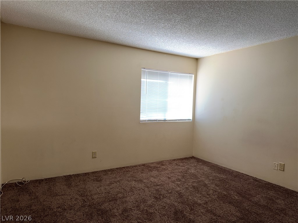 1303 Darlene Way 402b Property Photo 8