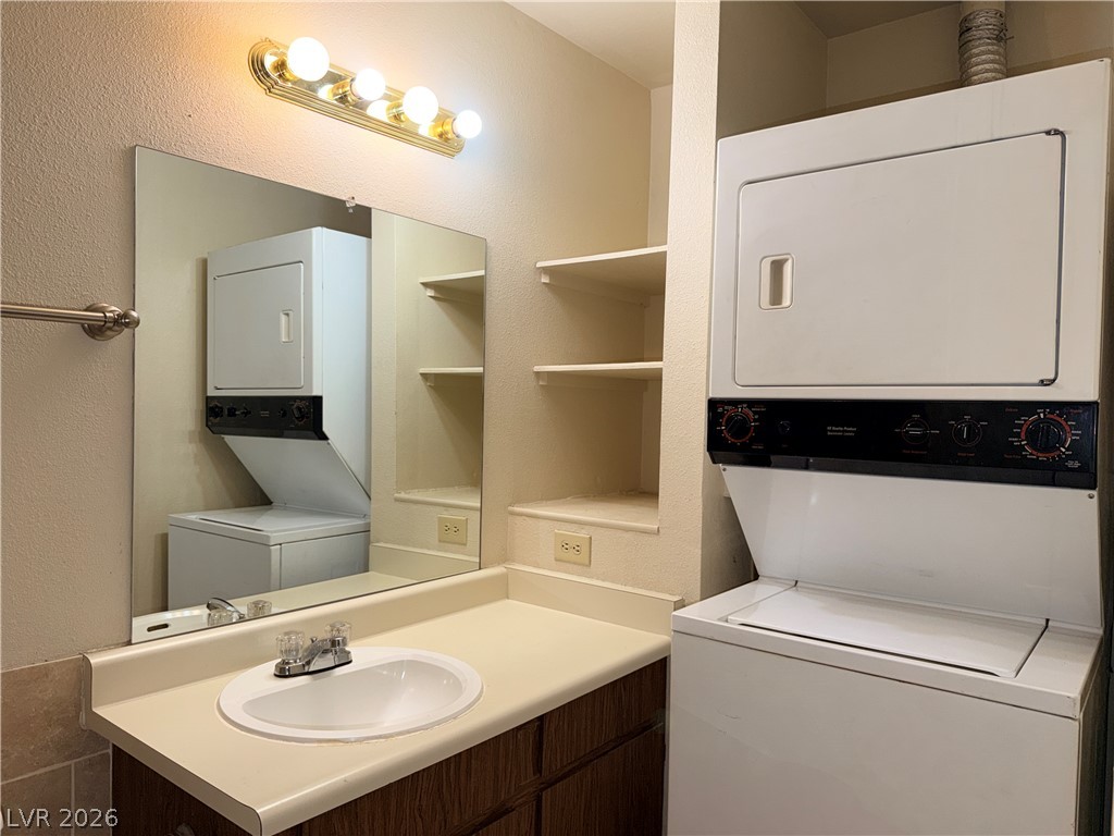 1303 Darlene Way 402b Property Photo 10