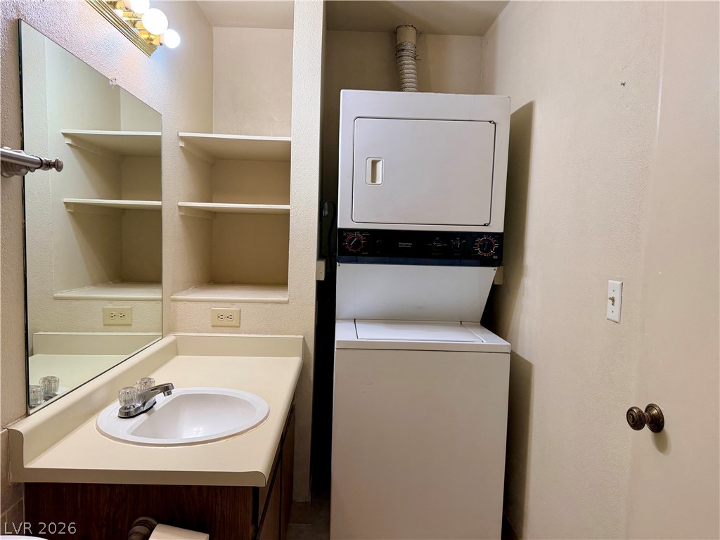 1303 Darlene Way 402b Property Photo 11