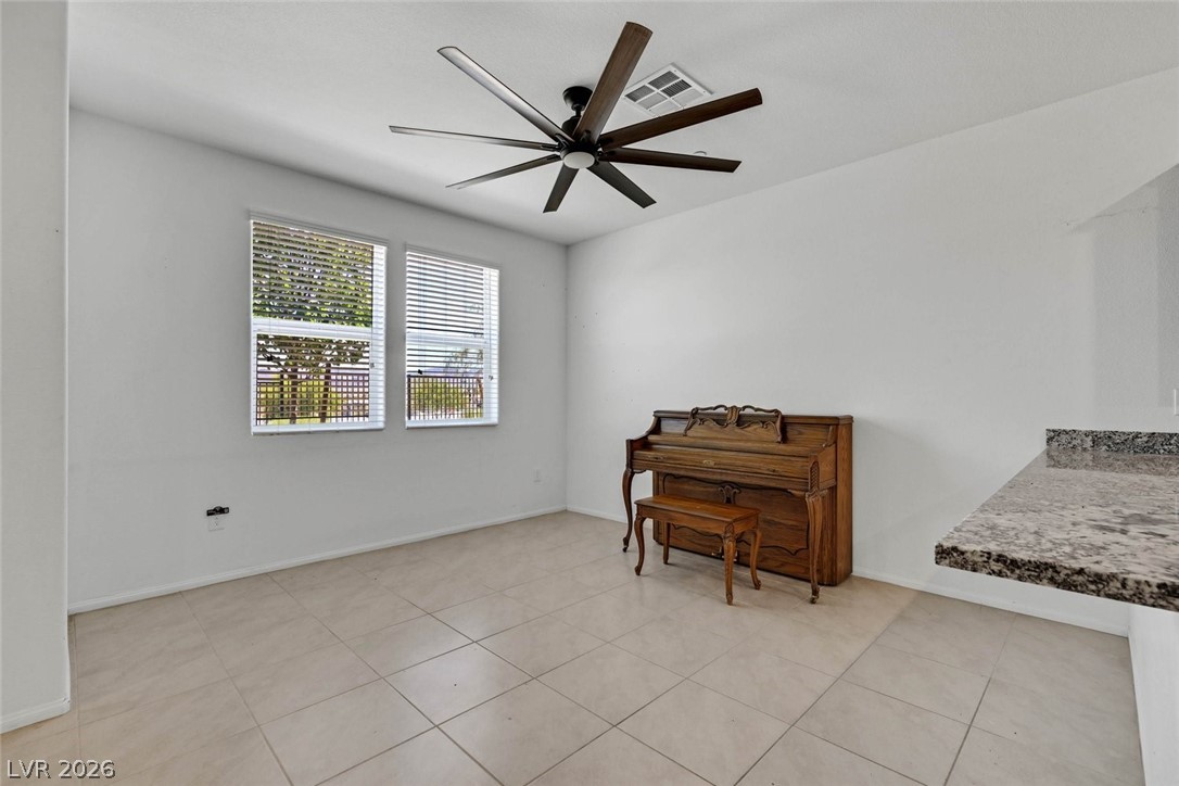 528 Ylang Place Property Photo 5