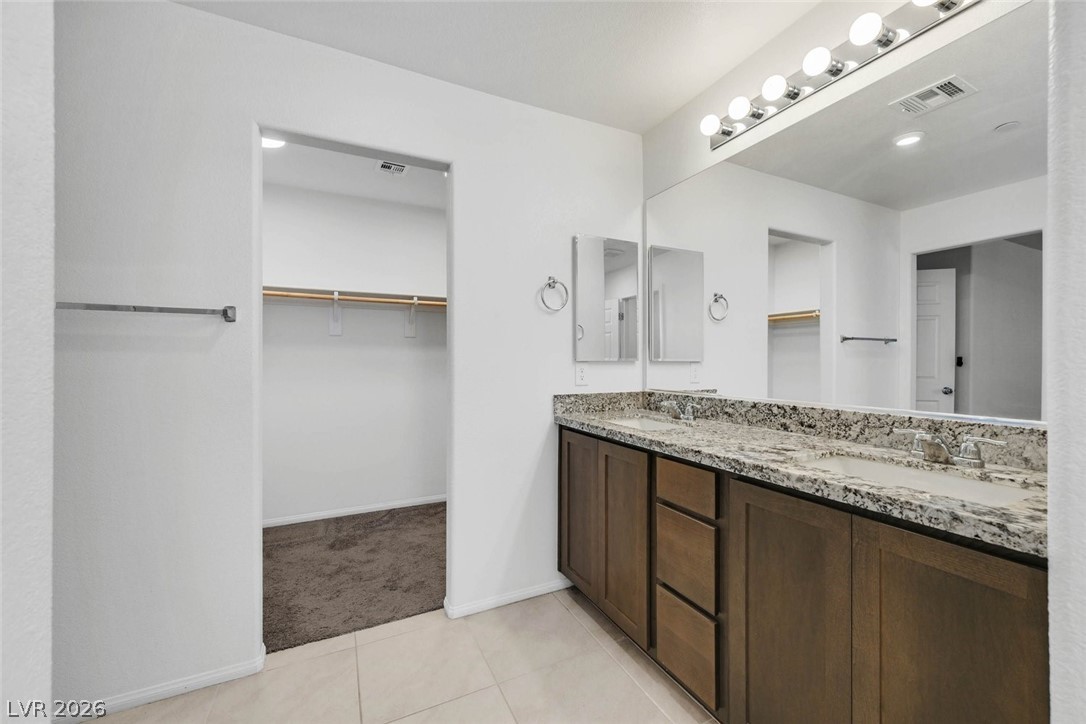 528 Ylang Place Property Photo 15