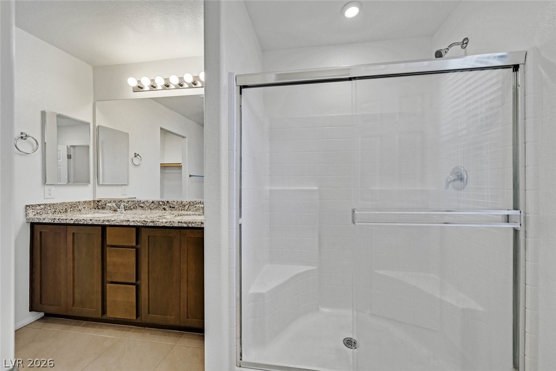 528 Ylang Place Property Photo 16