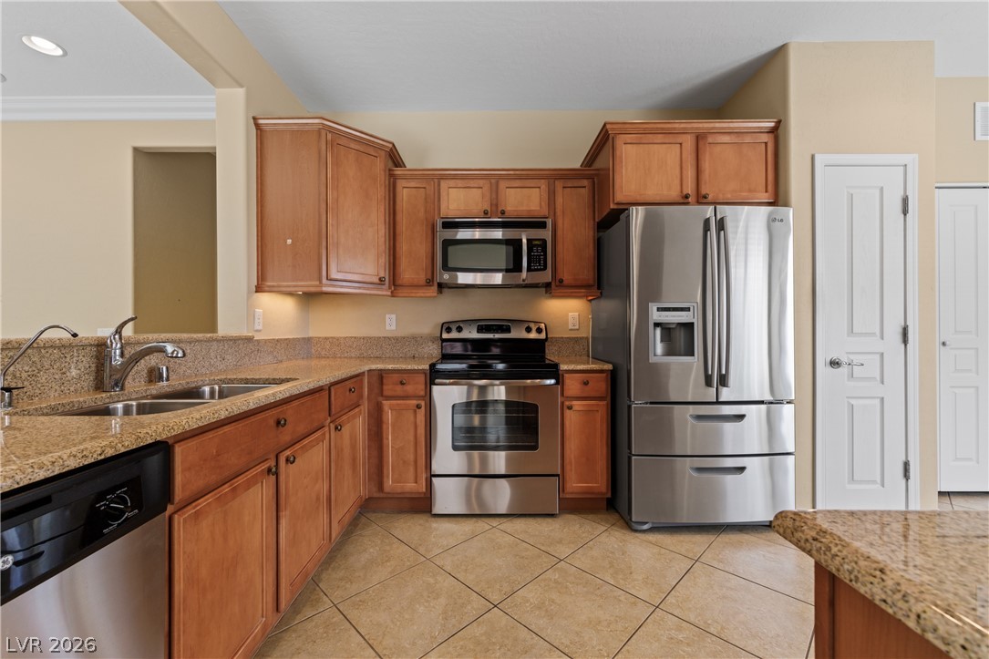 1498 Cougar Court Property Photo 4