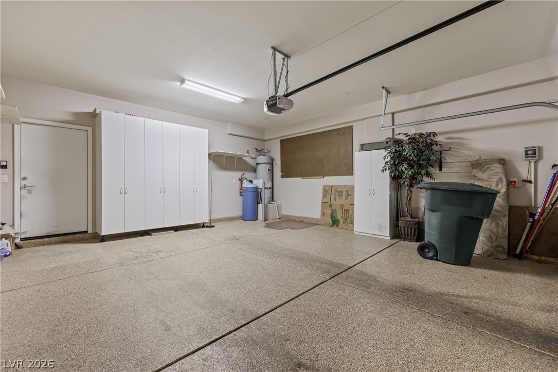 1498 Cougar Court Property Photo 13