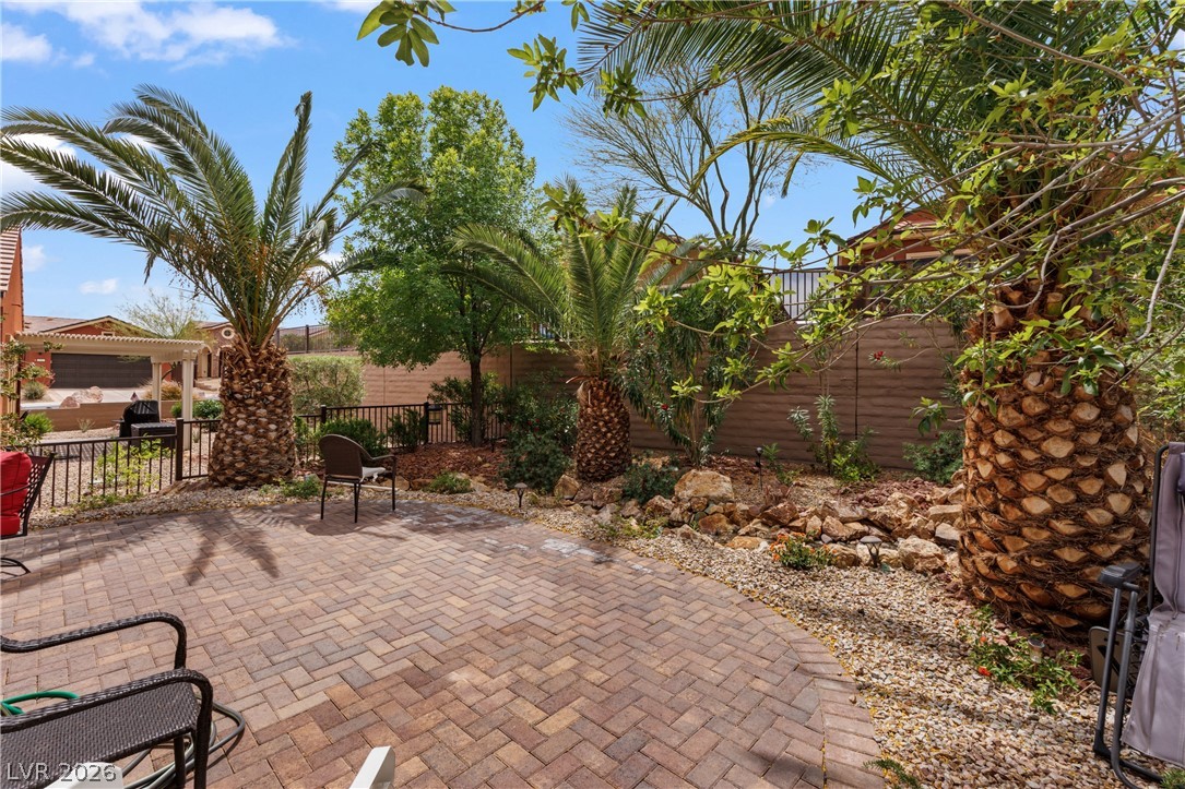 1498 Cougar Court Property Photo 31