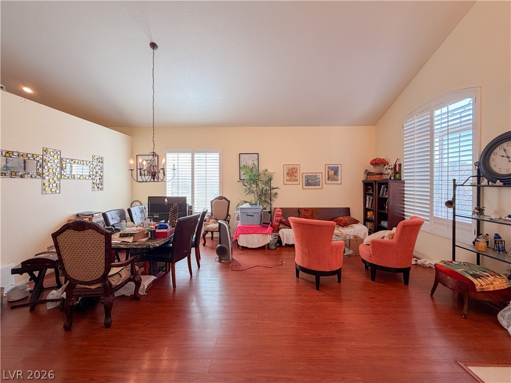 230 Whitly Bay Avenue Property Photo 5