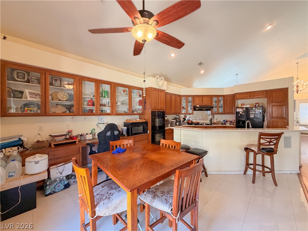 230 Whitly Bay Avenue Property Photo 15