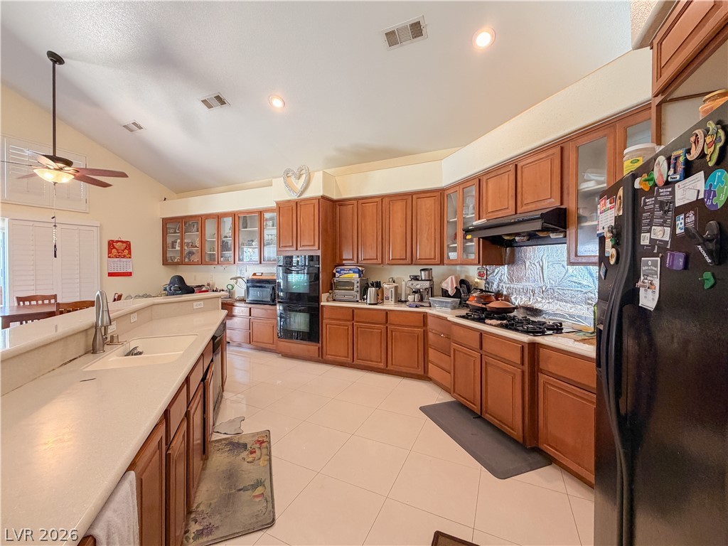 230 Whitly Bay Avenue Property Photo 17