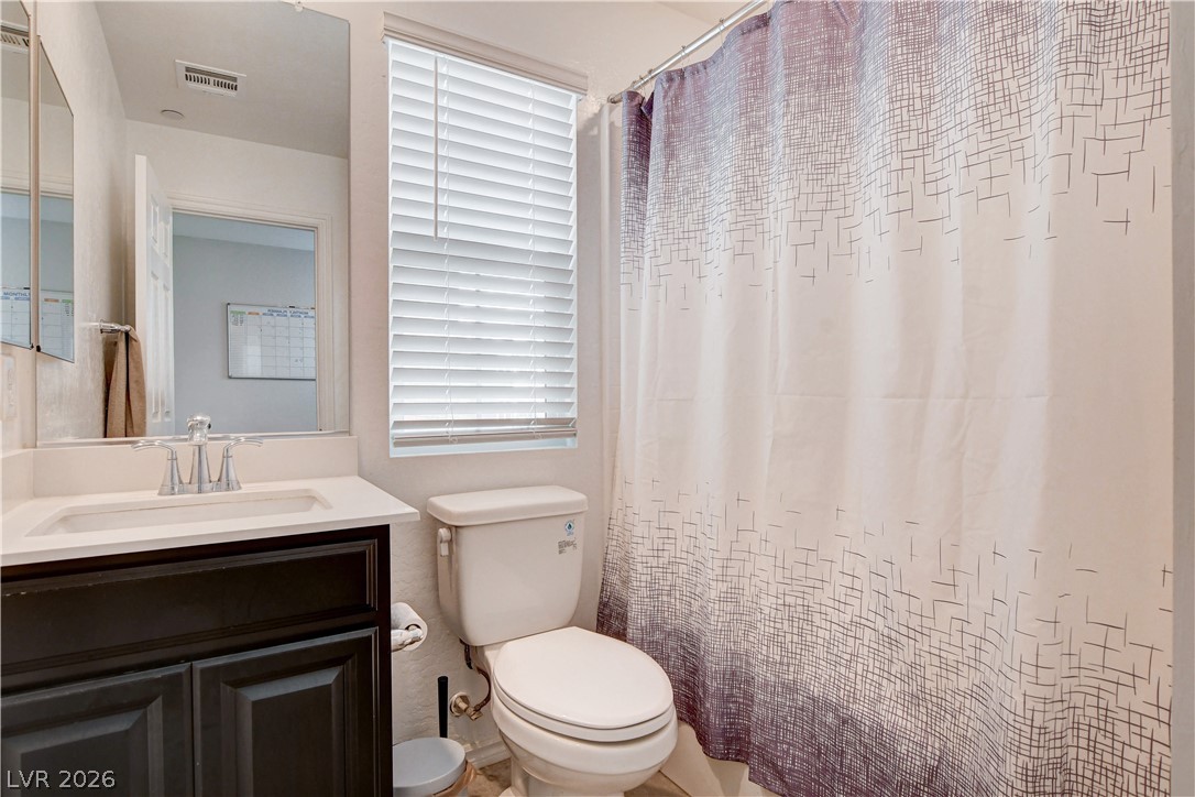 105 Campbelltown Avenue Property Photo 18