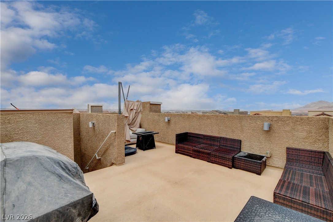 105 Campbelltown Avenue Property Photo 43