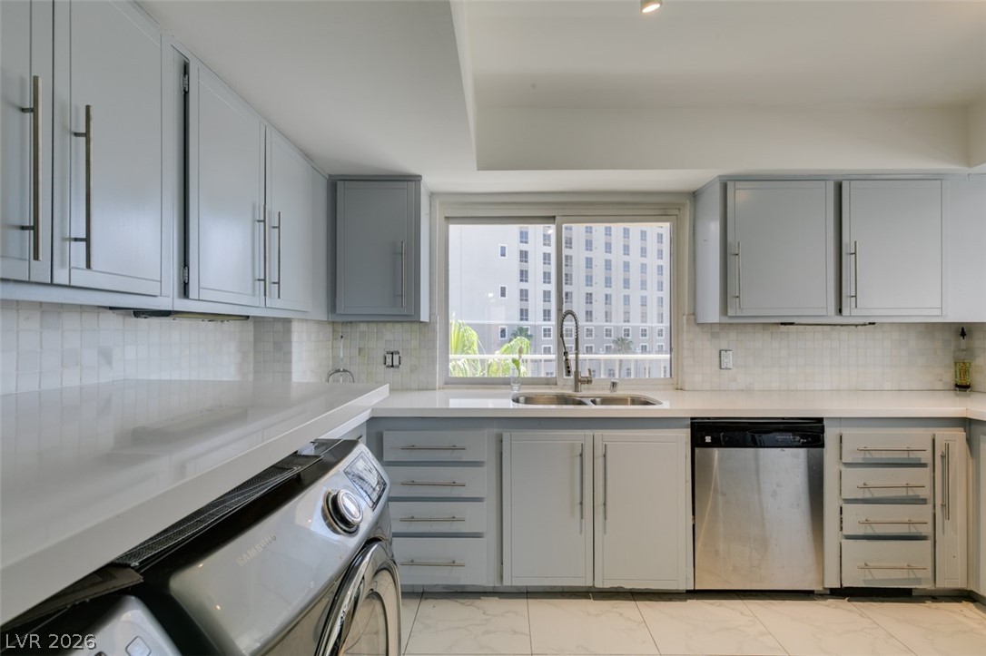 205 East Harmon Avenue 511 Property Photo 24