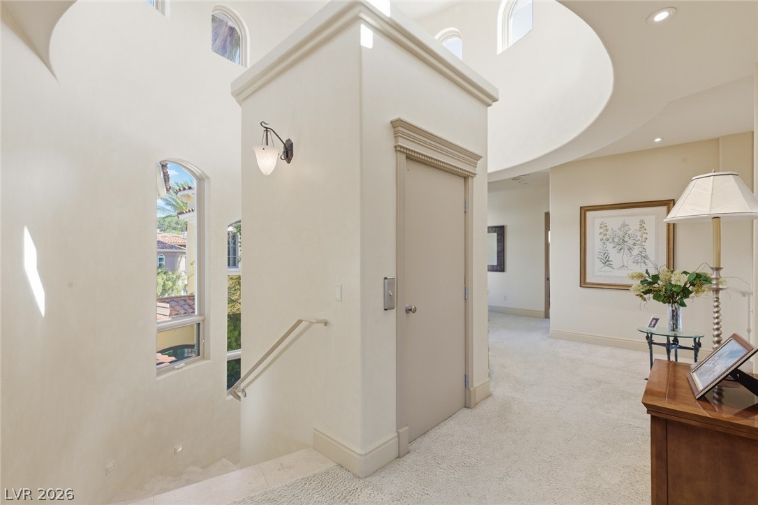8 Rue Promenade Way Property Photo 28
