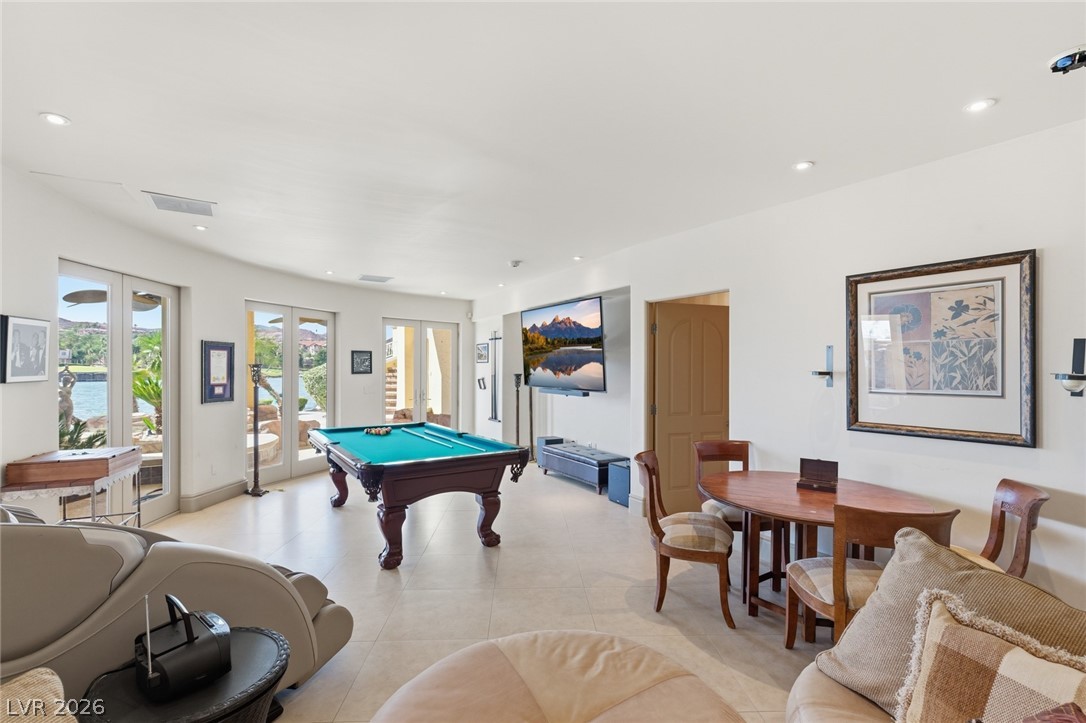 8 Rue Promenade Way Property Photo 44