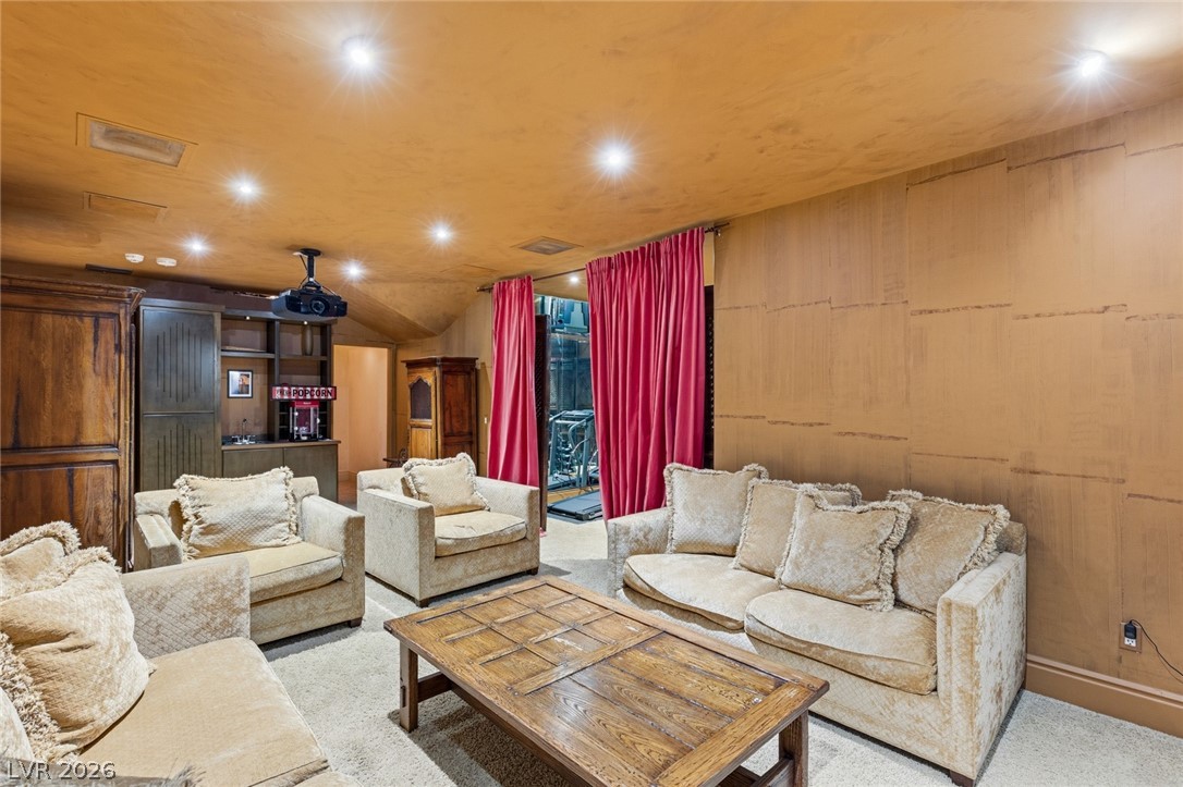 8 Rue Promenade Way Property Photo 48