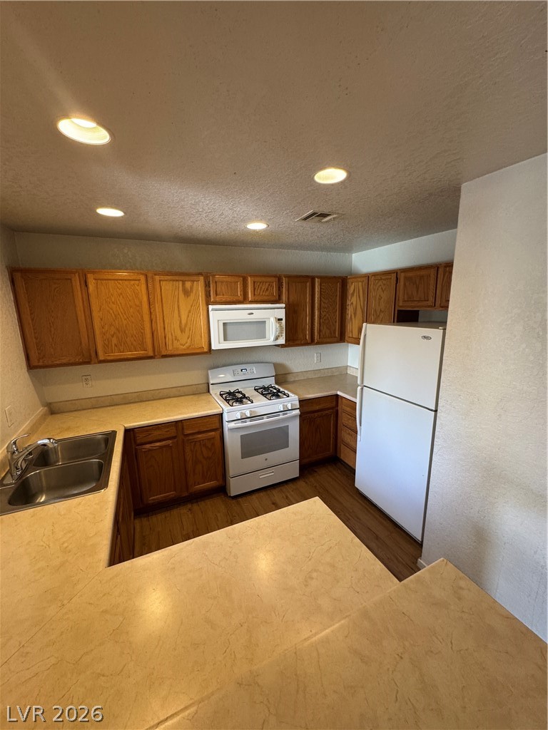 5050 South Rainbow Boulevard 203 Property Photo 2