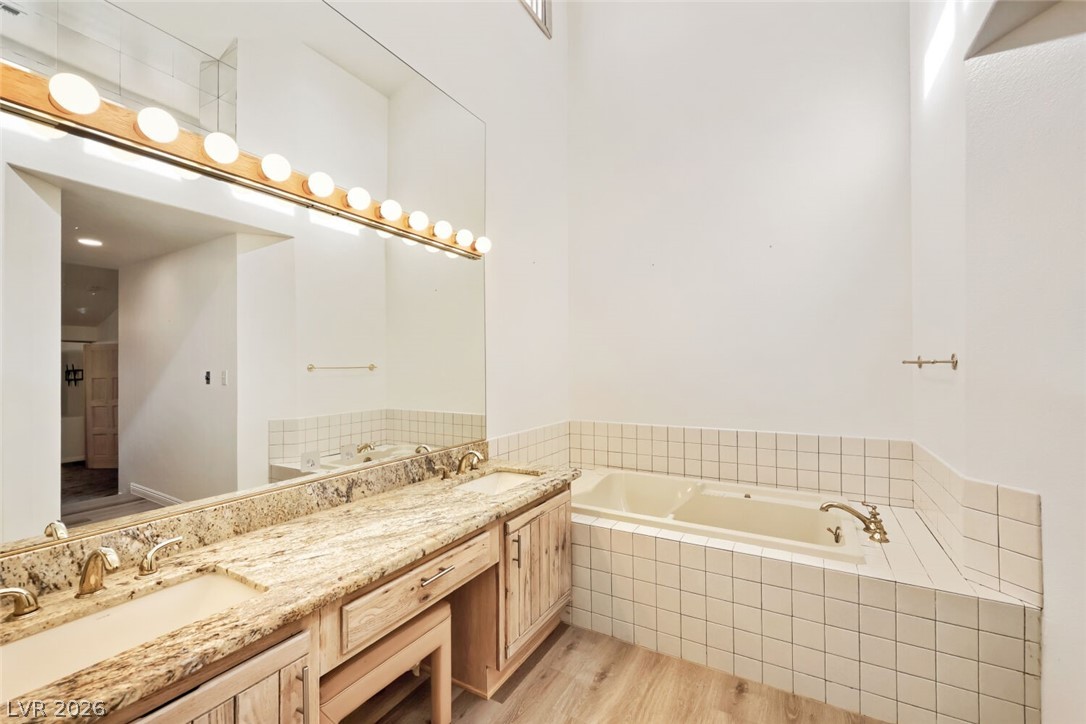 7363 Mission Hills Drive Property Photo 40