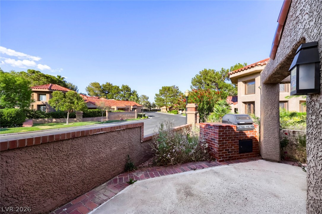 7363 Mission Hills Drive Property Photo 47