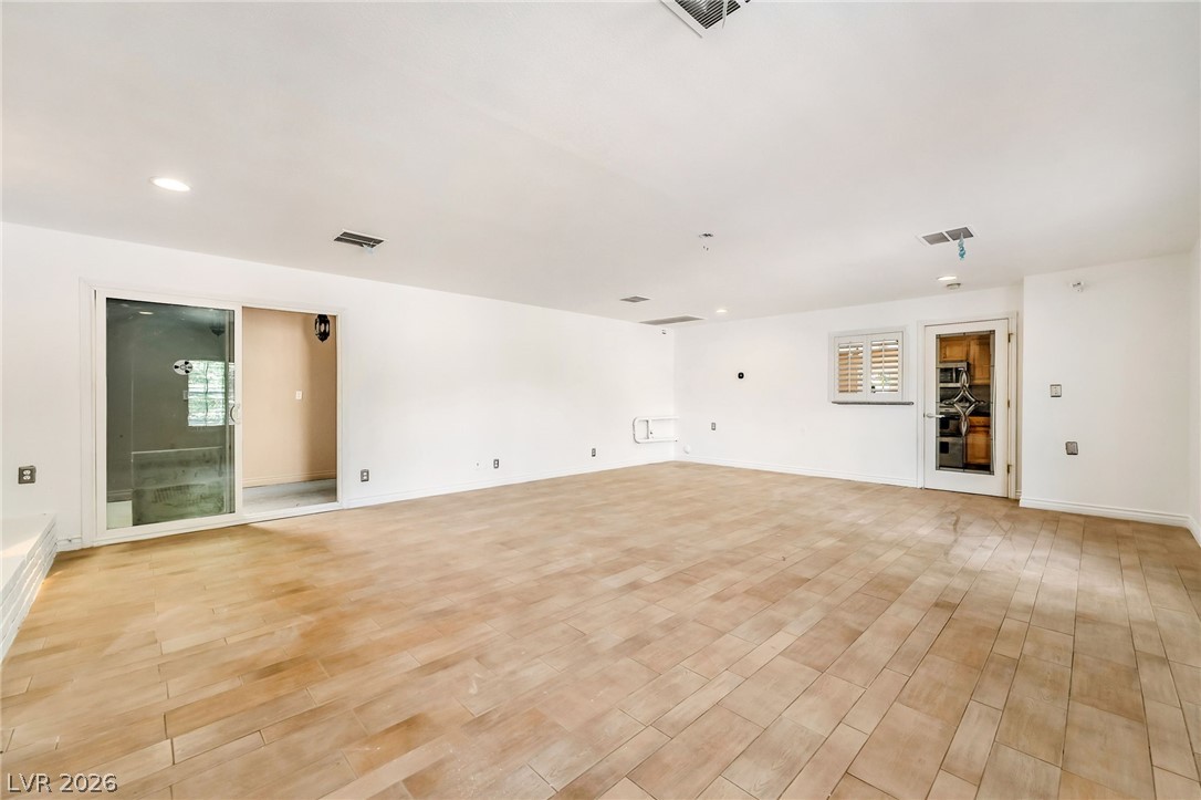 6675 Five Pennies Circle Property Photo 19
