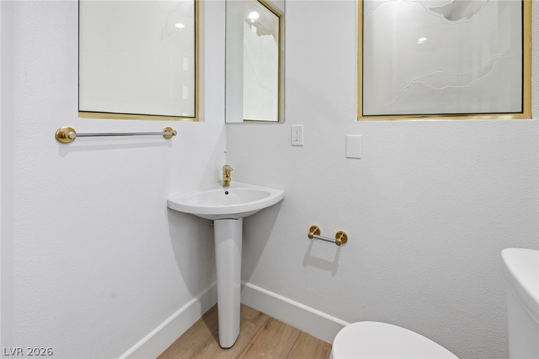 8821 Greensboro Lane Property Photo 34