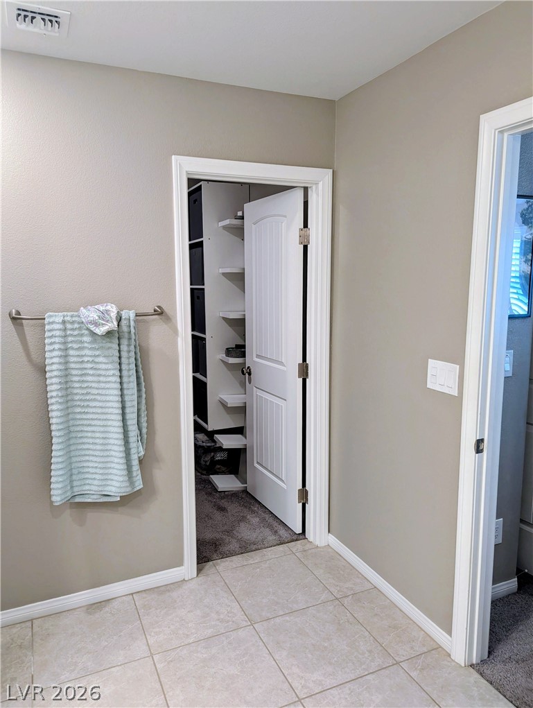 1807 Sylvan Shire Avenue Property Photo 24