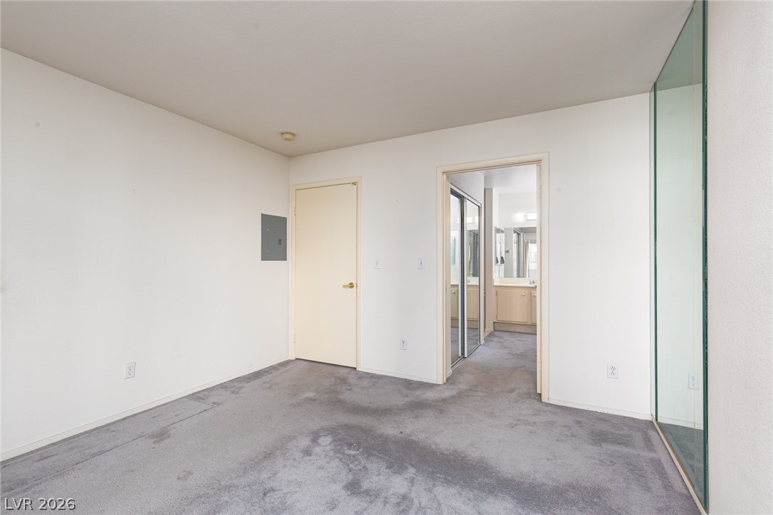 4877 South Torrey Pines Drive 105 Property Photo 18