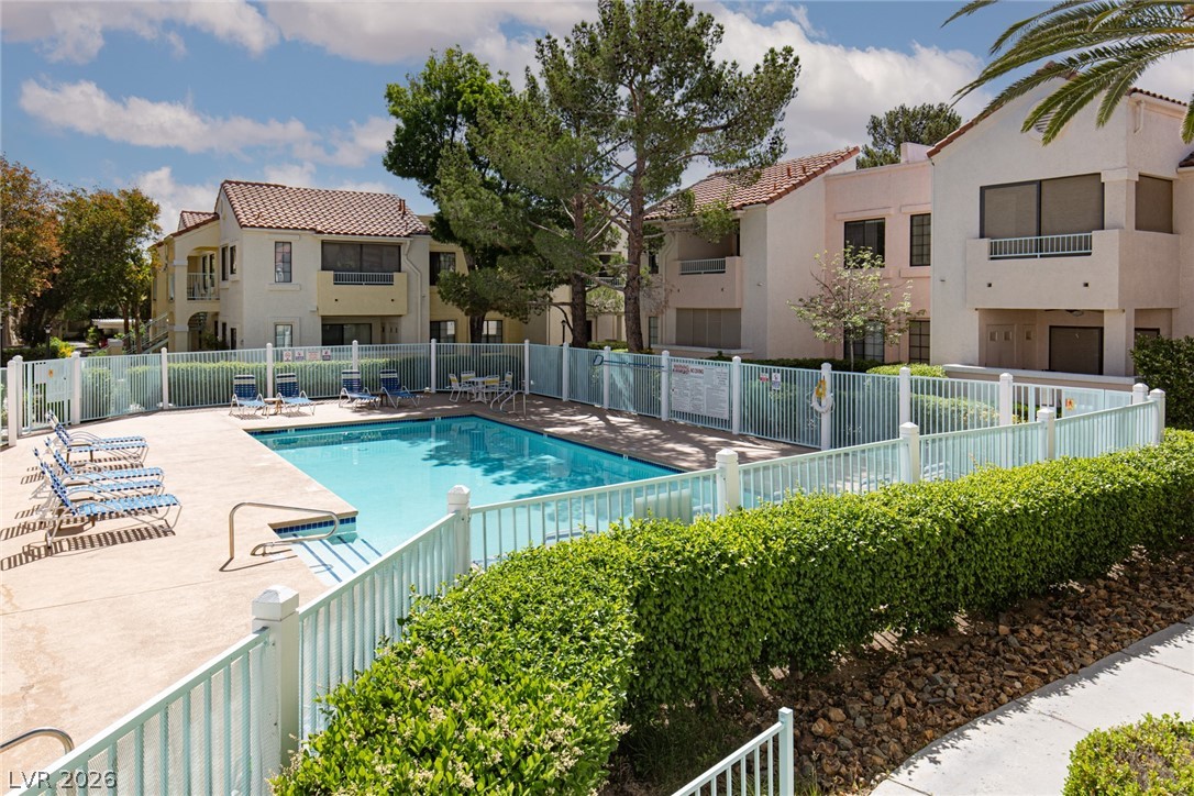 4877 South Torrey Pines Drive 105 Property Photo 26