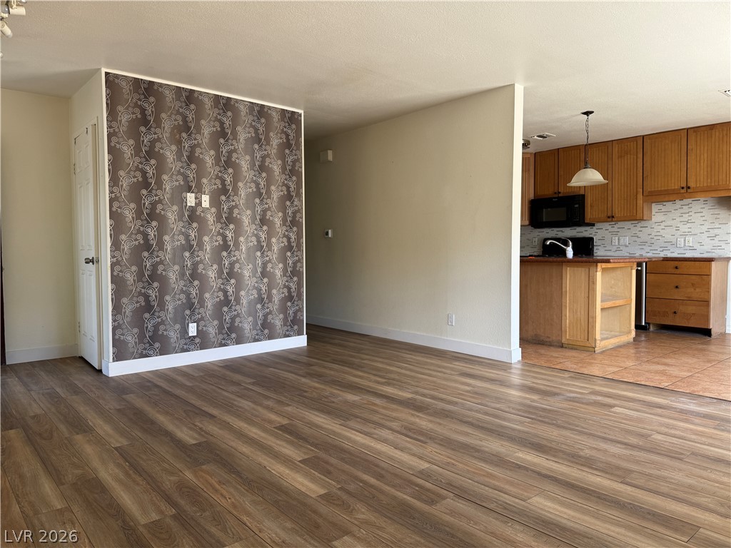 6162 Meadow Vista Lane Property Photo 12