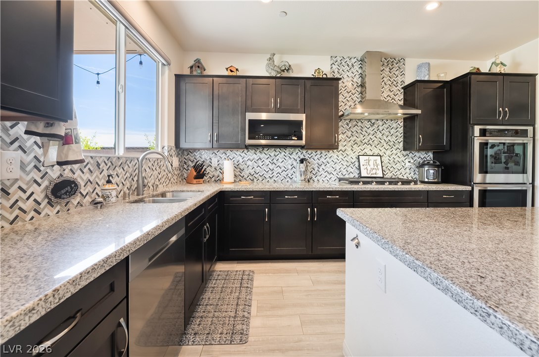 8626 Home Gate Court Property Photo 16