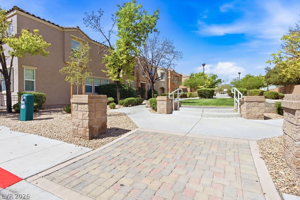 9028 Retro Court Property Photo 3