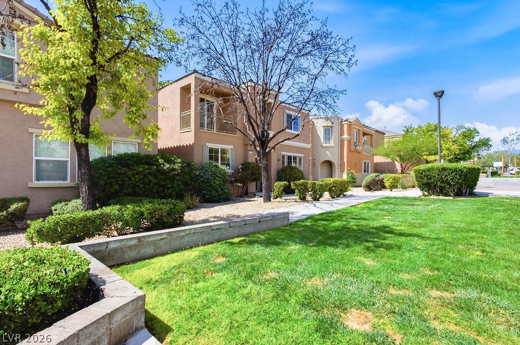 9028 Retro Court Property Photo 4