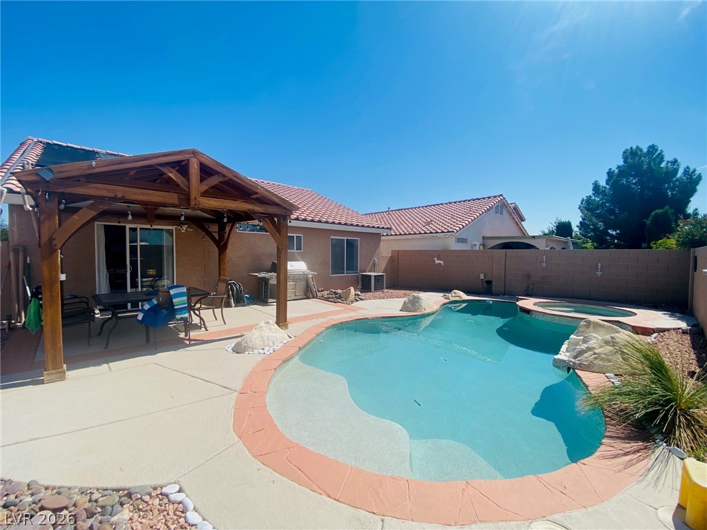 4441 Ivory Jade Avenue Property Photo 2