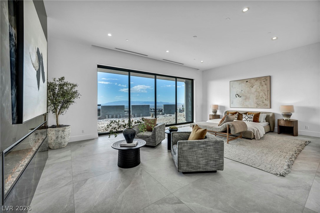 8 Cloudloft Court Property Photo 2