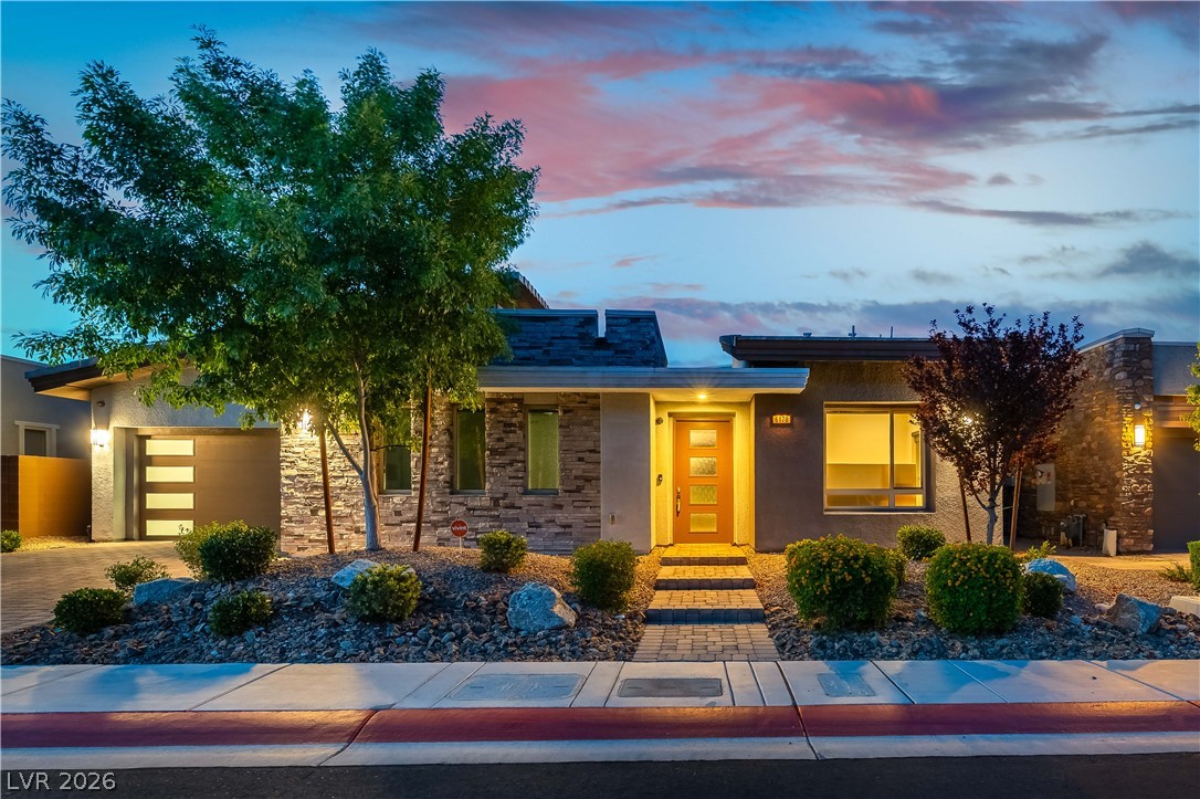 6178 Petroglyph Avenue Property Photo 1