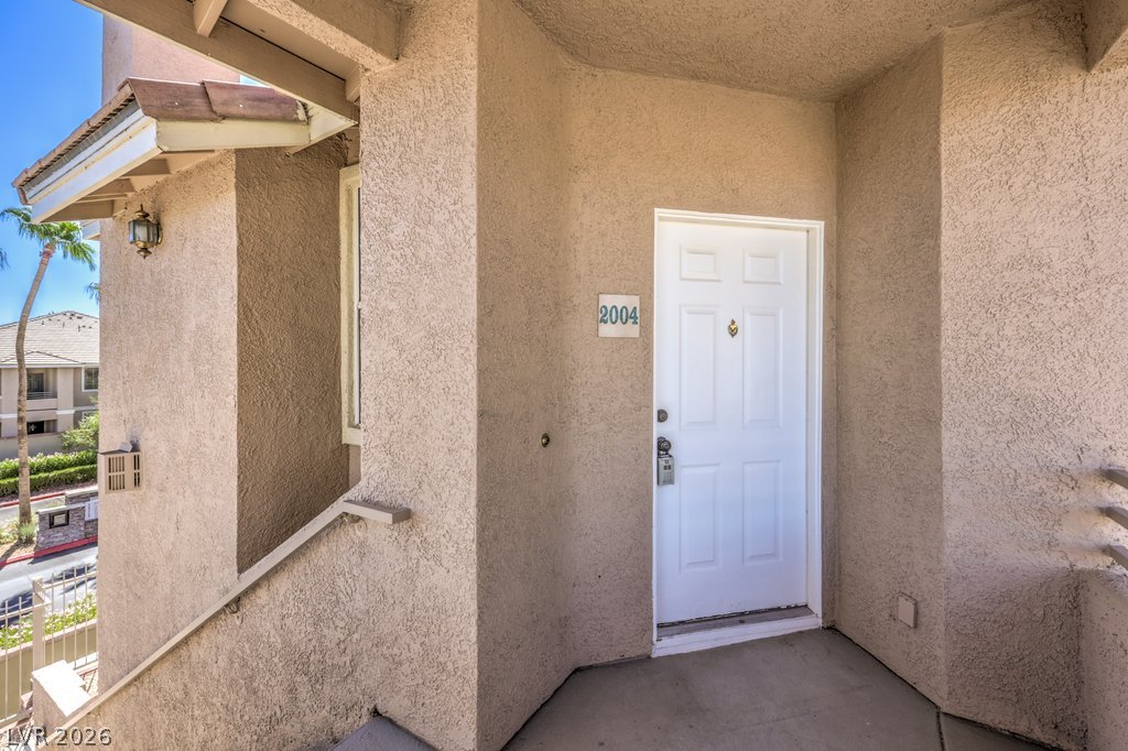 9901 Trailwood Drive 2004 Property Photo 10