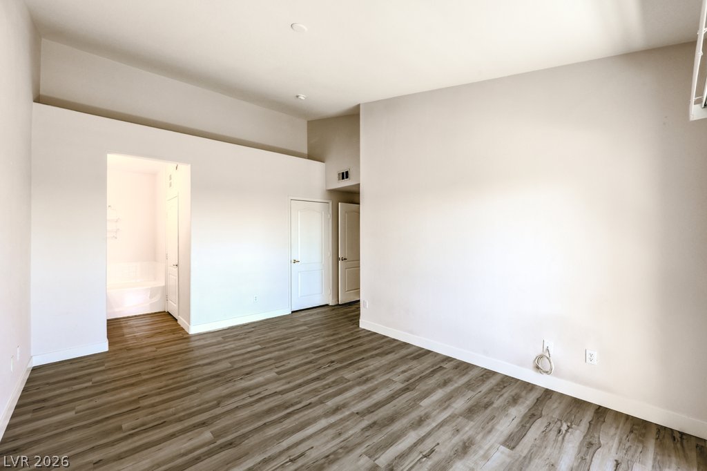 9901 Trailwood Drive 2004 Property Photo 25