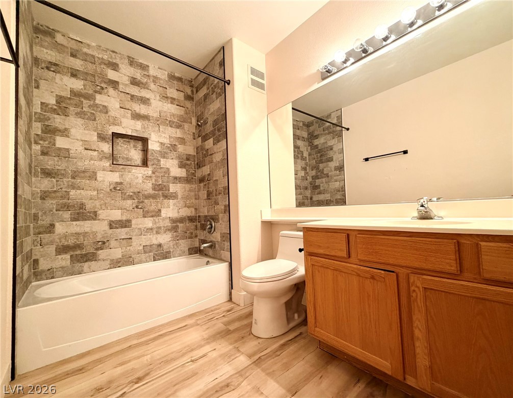 9901 Trailwood Drive 2004 Property Photo 31
