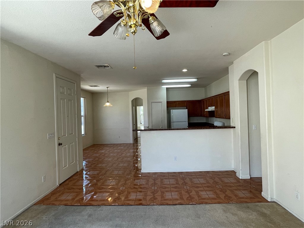 4946 Droubay Drive Property Photo 5